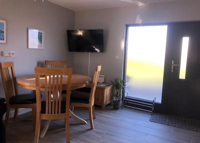 Charms Guest Карлоу